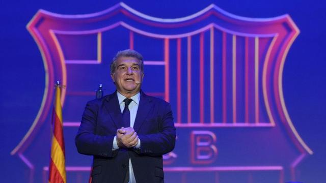 地的庞大球, 巡回赛和甘