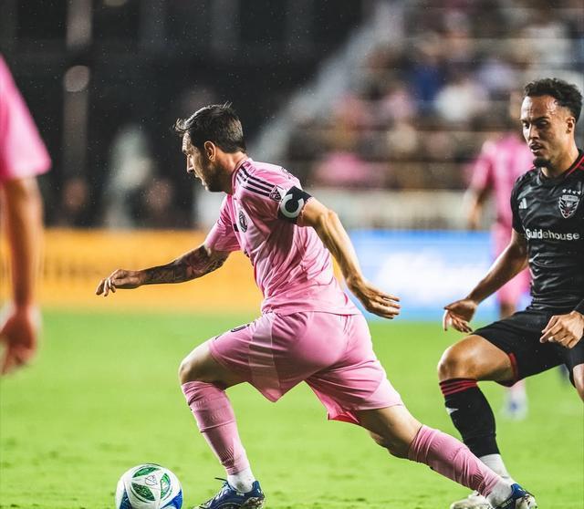 我想追随他, 年那个命运