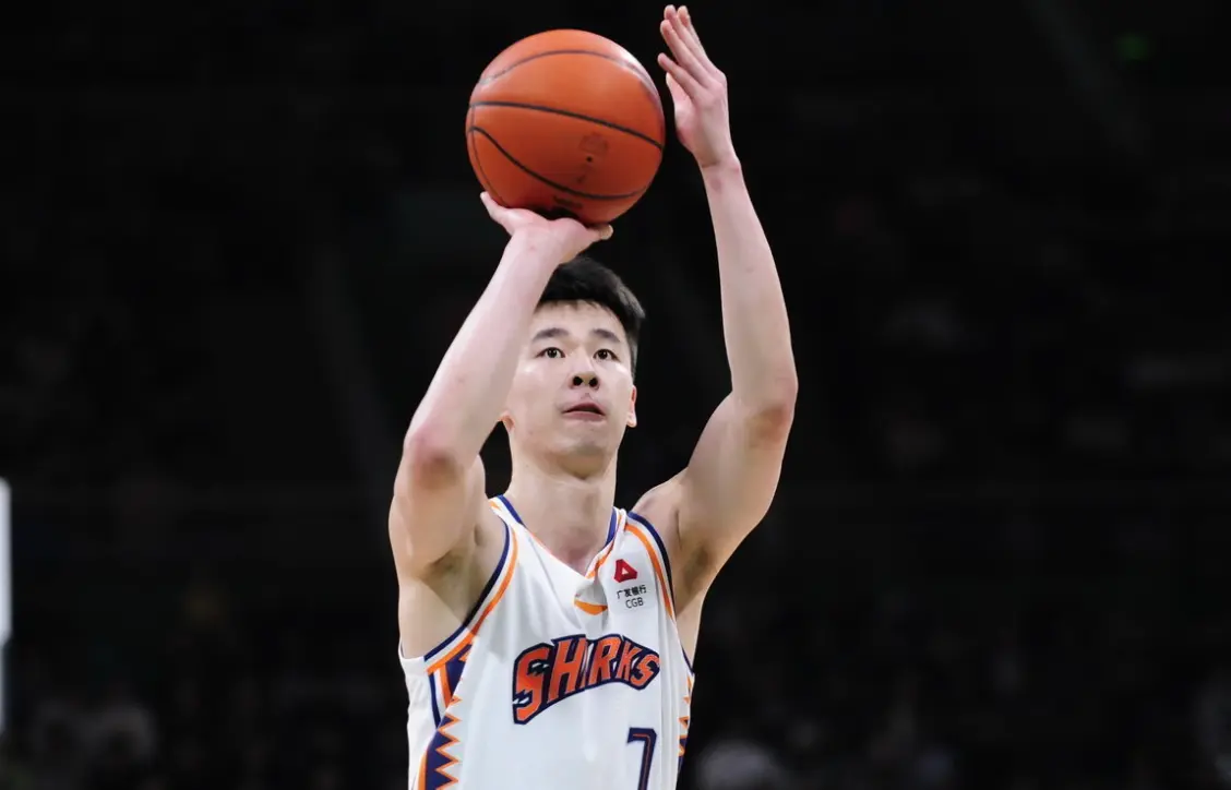 员郭昊文曾 员郭昊文曾